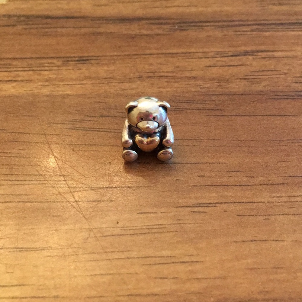 Pandora teddy bear charm